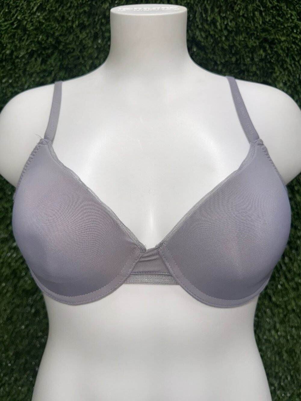 EXPRESS UNDERWIRE TSHIRT BRA SZ 36C